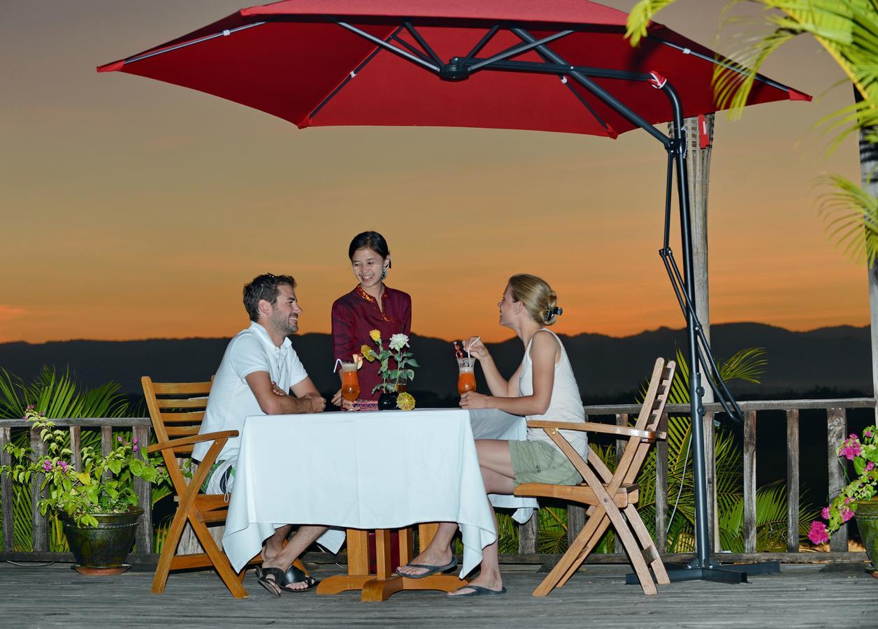 Aureum Palace Hotel & Resort Inle Nyaung Shwe Buitenkant foto