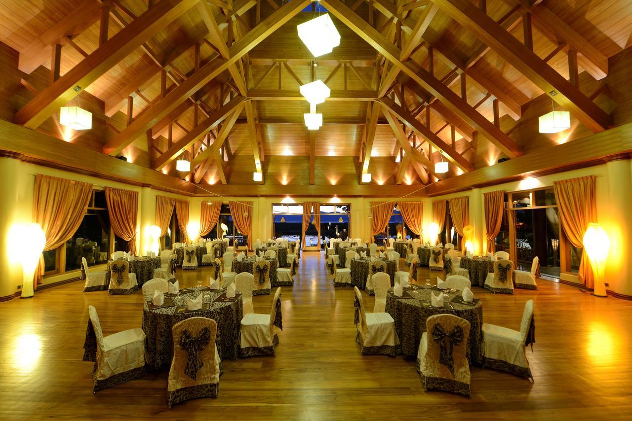 Aureum Palace Hotel & Resort Inle Nyaung Shwe Buitenkant foto
