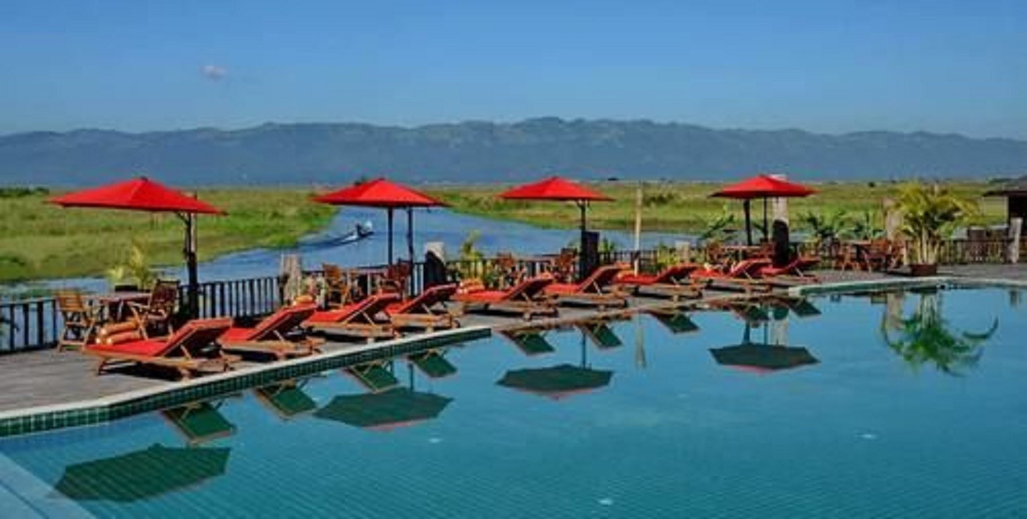 Aureum Palace Hotel & Resort Inle Nyaung Shwe Buitenkant foto